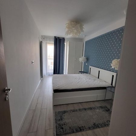 Politehnica Apartment Bukarest Eksteriør billede